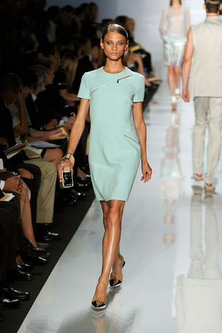 Illustration for article titled We Auf Michael Kors' Latest Collection